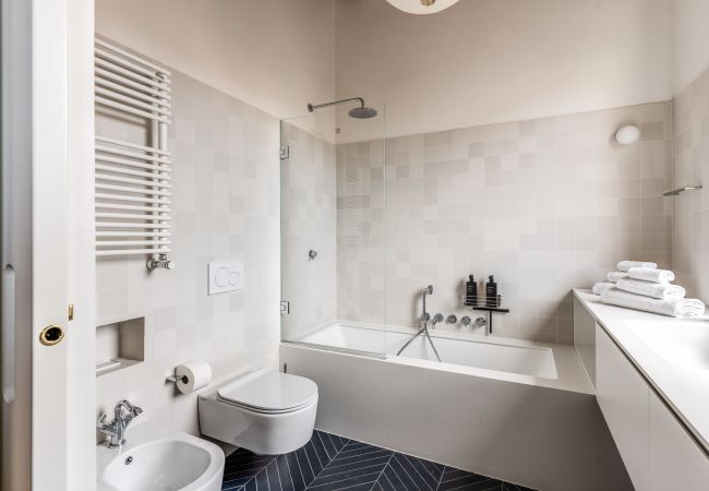 Apartment in Roma - Trastevere Outstanding  4 BR Terraced Apartment Apartment in Roma - Trastevere Outstanding  4 BR Terraced Apartment