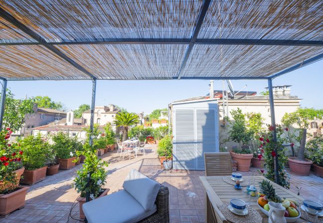 Apartment in Roma - Trastevere Outstanding  4 BR Terraced Apartment Apartment in Roma - Trastevere Outstanding  4 BR Terraced Apartment