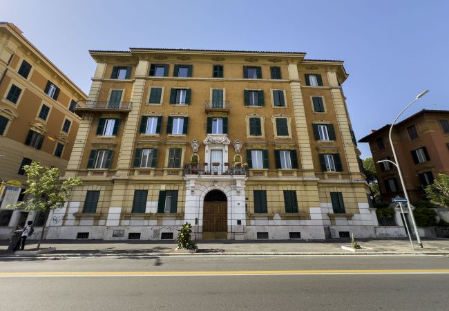 Apartment in Roma - St. John Basilica Lovely Tower Apartment Apartment in Roma - St. John Basilica Lovely Tower Apartment