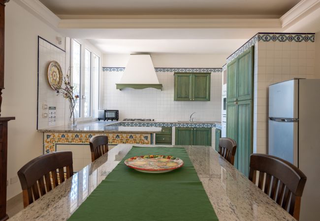 Chalet in Modica - Lovely Family Villa in Modica Chalet in Modica - Lovely Family Villa in Modica