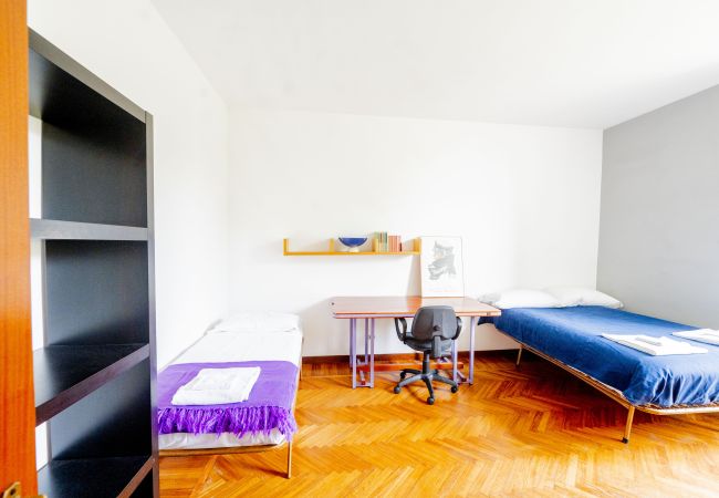 Apartment in Roma - Lovely 2BR Garden House in Beautiful Green Area Apartment in Roma - Lovely 2BR Garden House in Beautiful Green Area
