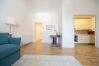 Apartment in Roma - Bright and Lovely Apartment in San Lorenzo