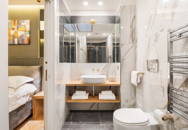 Apartment in Roma - Spanish Steps Modern Gem Apartment in Roma - Spanish Steps Modern Gem