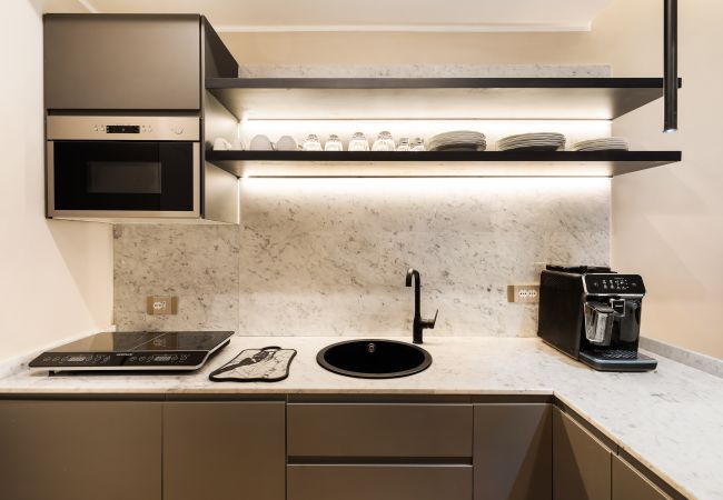 Apartment in Roma - Spanish Steps Modern Gem Apartment in Roma - Spanish Steps Modern Gem