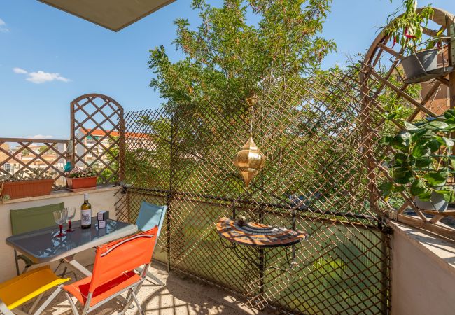 Apartment in Roma - Luminous Family Apt with Balcony by St Peter's Apartment in Roma - Luminous Family Apt with Balcony by St Peter's