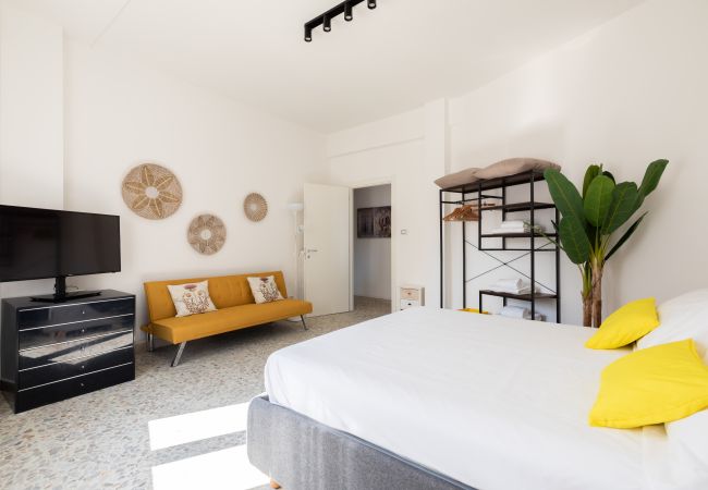 Apartment in Roma - Luminous Family Apt with Balcony by St Peter's Apartment in Roma - Luminous Family Apt with Balcony by St Peter's