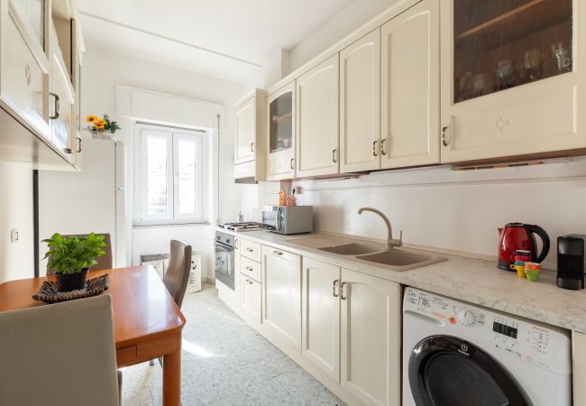 Apartment in Roma - Luminous Family Apt with Balcony by St Peter's Apartment in Roma - Luminous Family Apt with Balcony by St Peter's