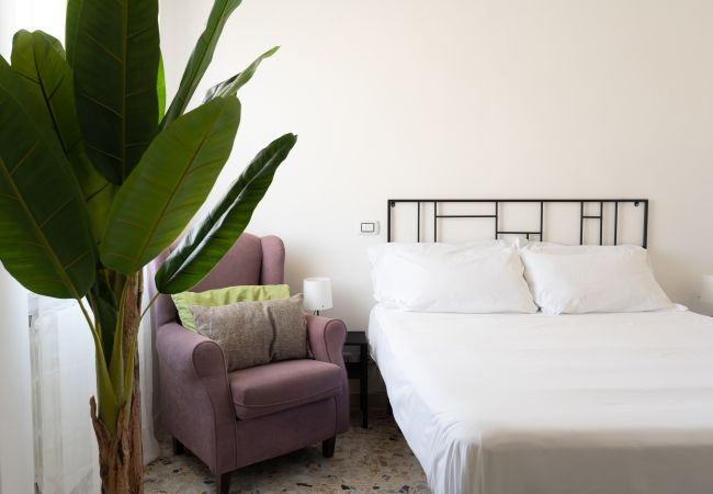 Apartment in Roma - Luminous Family Apt with Balcony by St Peter's Apartment in Roma - Luminous Family Apt with Balcony by St Peter's