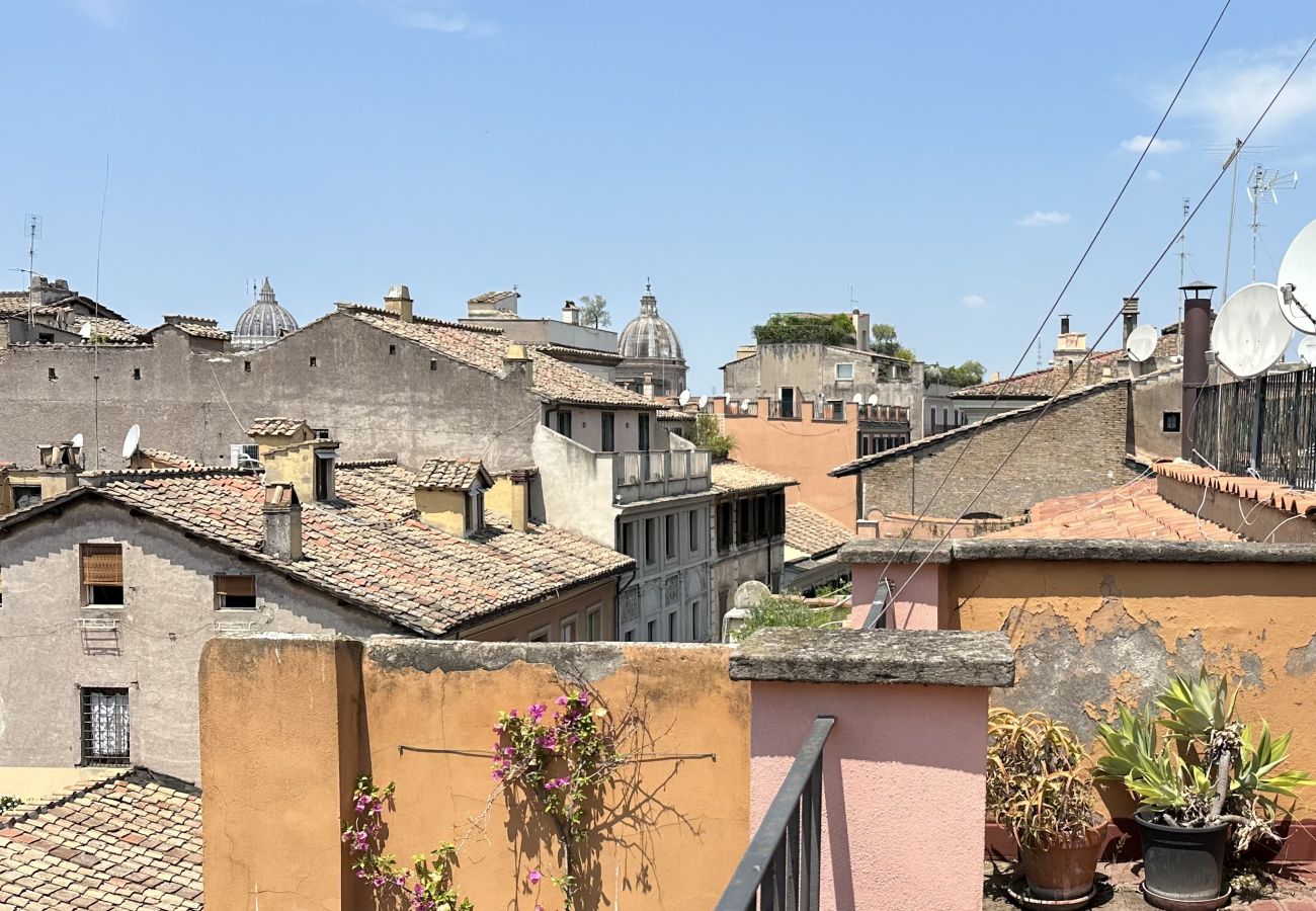 Apartment in Rome - Family Retreat near Campo de Fiori