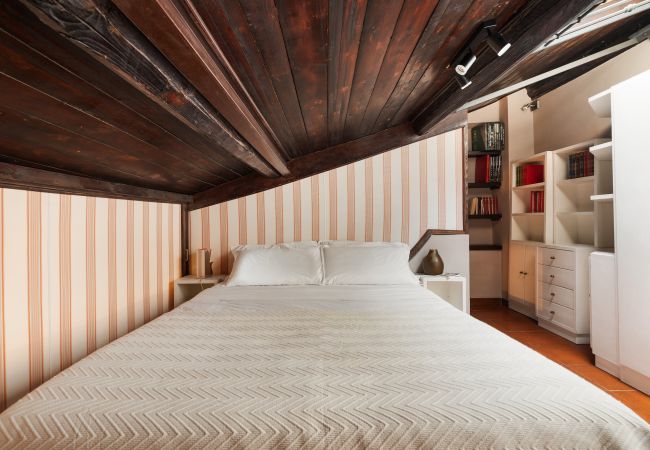Apartment in Roma - Trastevere Lovely Apartment Apartment in Roma - Trastevere Lovely Apartment