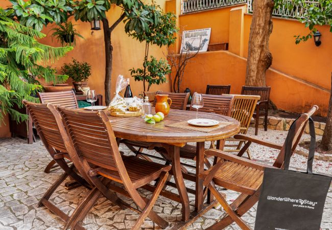 in Roma - Beautiful Garden Apartment near St. Peter