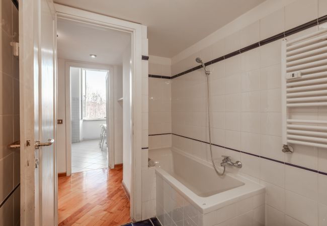 Apartment in Roma - Esquilino Lightsome Apartment Apartment in Roma - Esquilino Lightsome Apartment