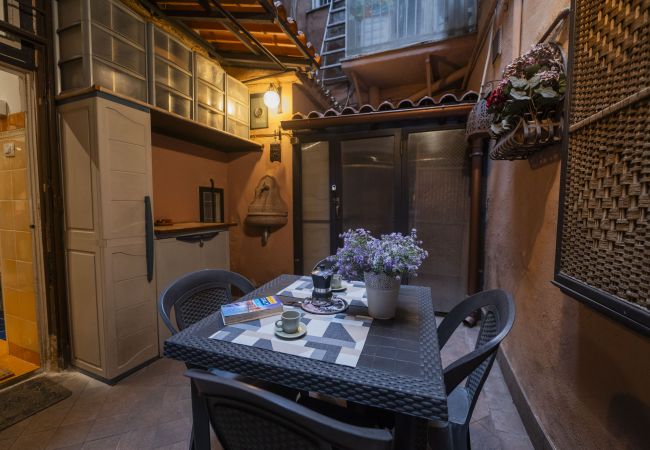 Apartment in Roma - Piazza Navona Lovely Nest Apartment in Roma - Piazza Navona Lovely Nest