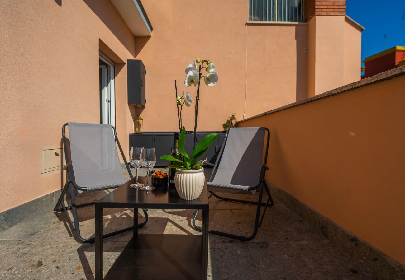Apartment in Rome - Terrace Apartment Monte del Gallo – by St. Peter