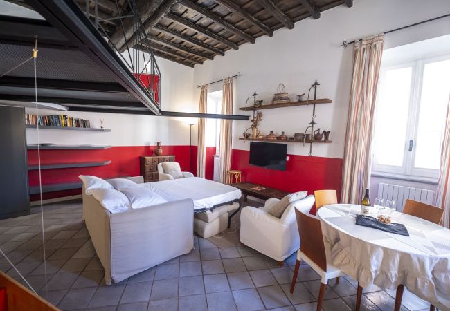 Apartment in Roma - The Scarlet Loft in Trastevere Apartment in Roma - The Scarlet Loft in Trastevere