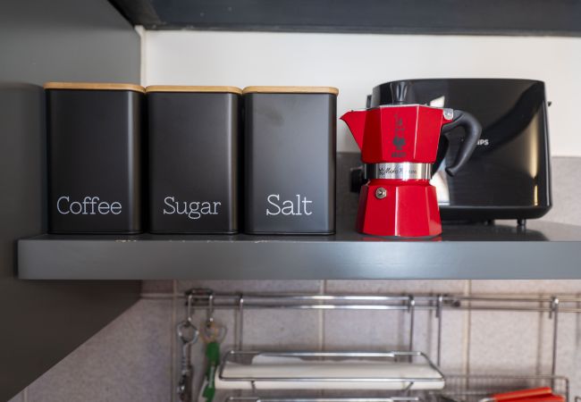 Apartment in Roma - The Scarlet Loft in Trastevere Apartment in Roma - The Scarlet Loft in Trastevere