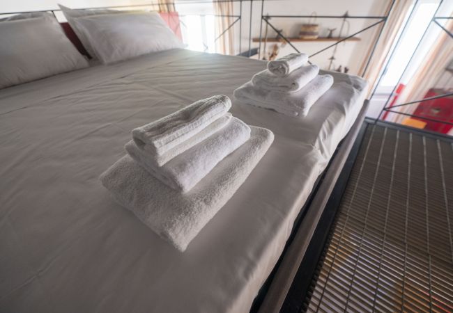 Apartment in Roma - The Scarlet Loft in Trastevere Apartment in Roma - The Scarlet Loft in Trastevere