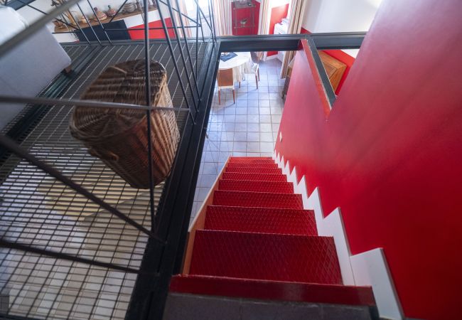 Apartment in Roma - The Scarlet Loft in Trastevere Apartment in Roma - The Scarlet Loft in Trastevere