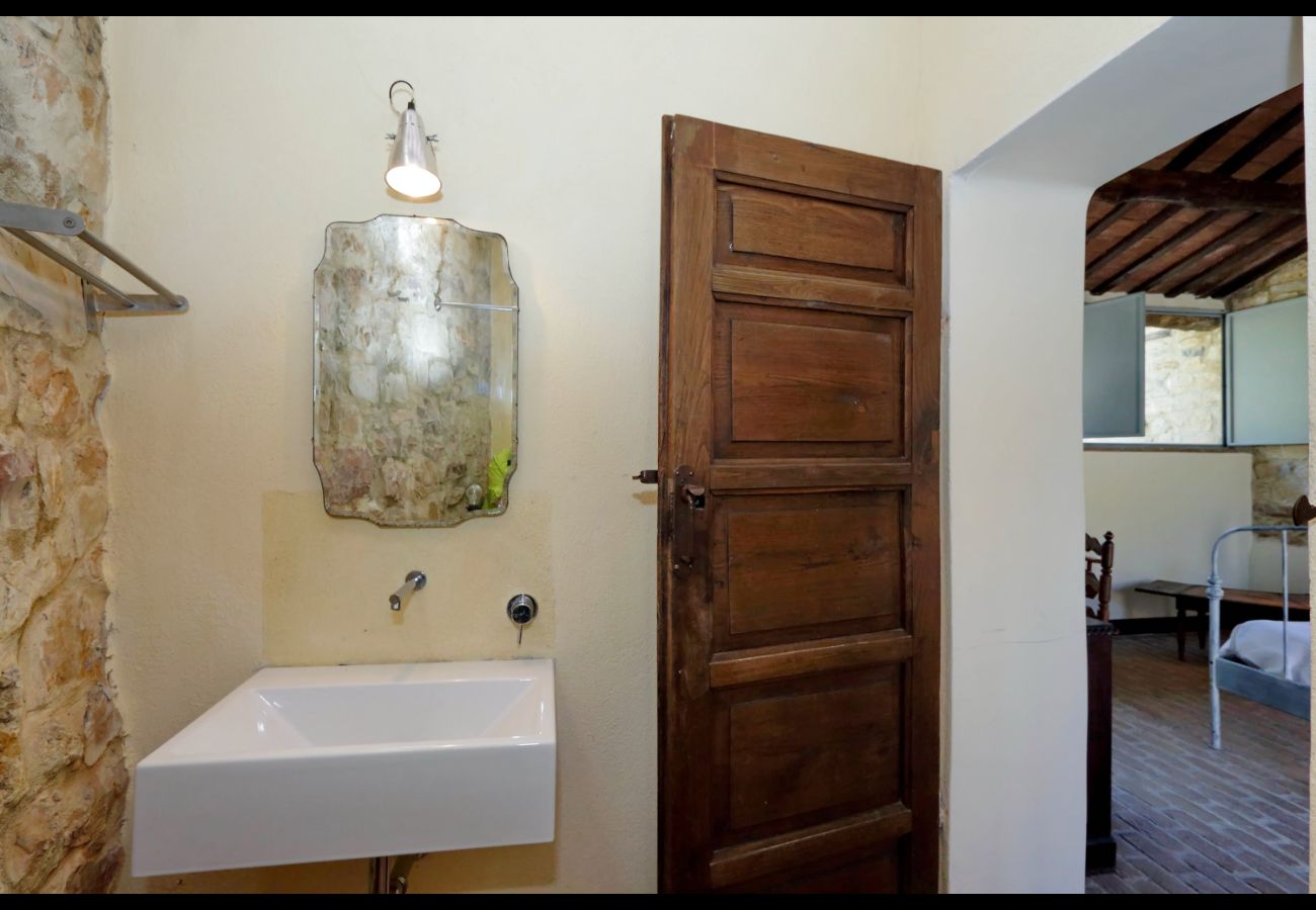 Villa in Civitella Del Lago - Countryside Pool Villa in Umbria