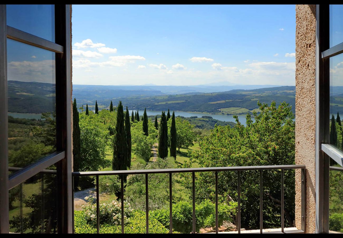 Villa in Civitella Del Lago - Countryside Pool Villa in Umbria