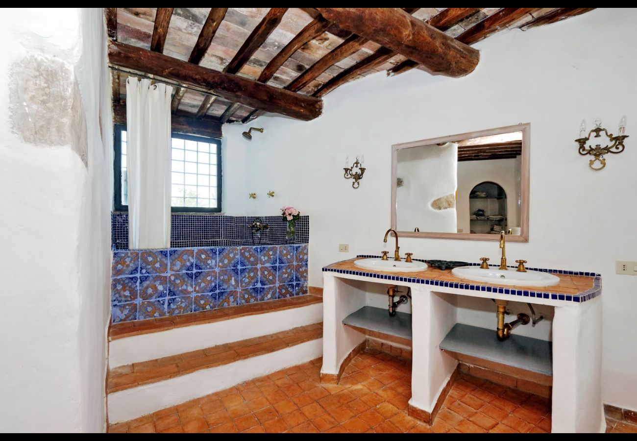 Villa in Civitella Del Lago - Countryside Pool Villa in Umbria