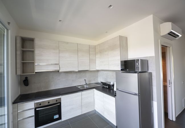 Apartment in Roma - Modern Family 2 BR Apartment in Residential Area Apartment in Roma - Modern Family 2 BR Apartment in Residential Area