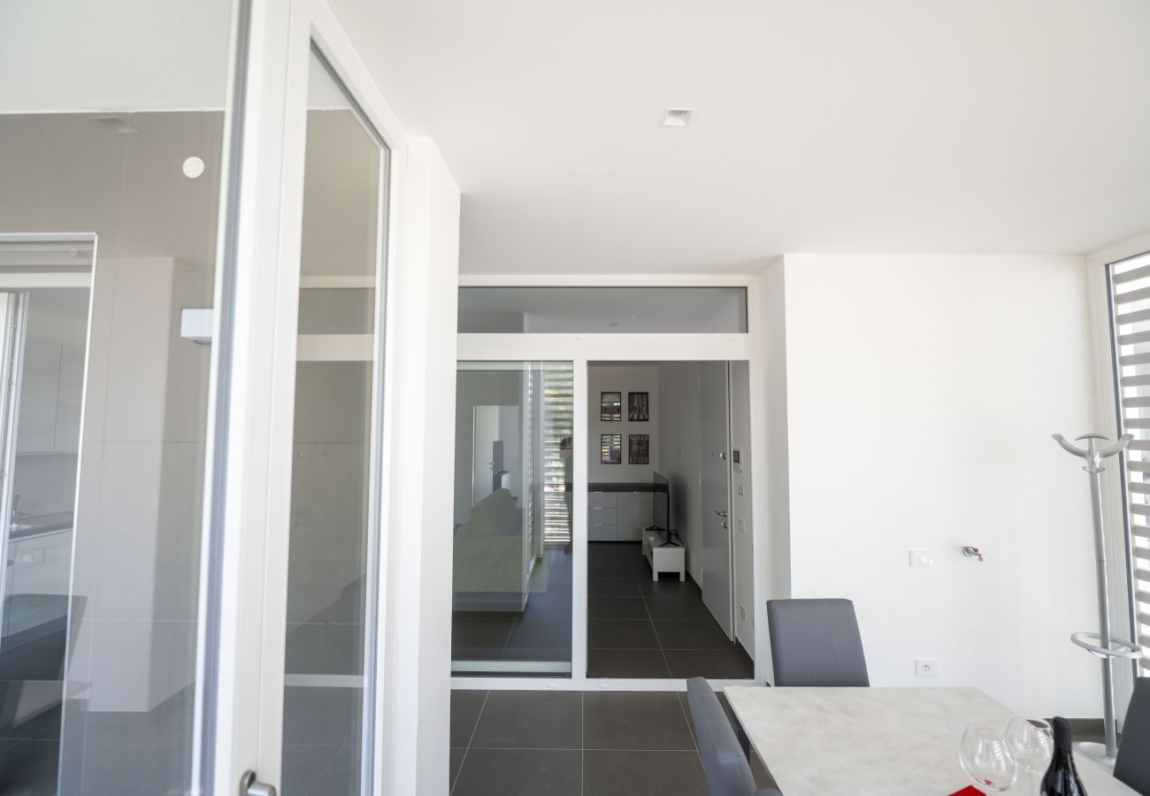Apartment in Rome - Modern Family 2 BR Apartment in Residential Area
