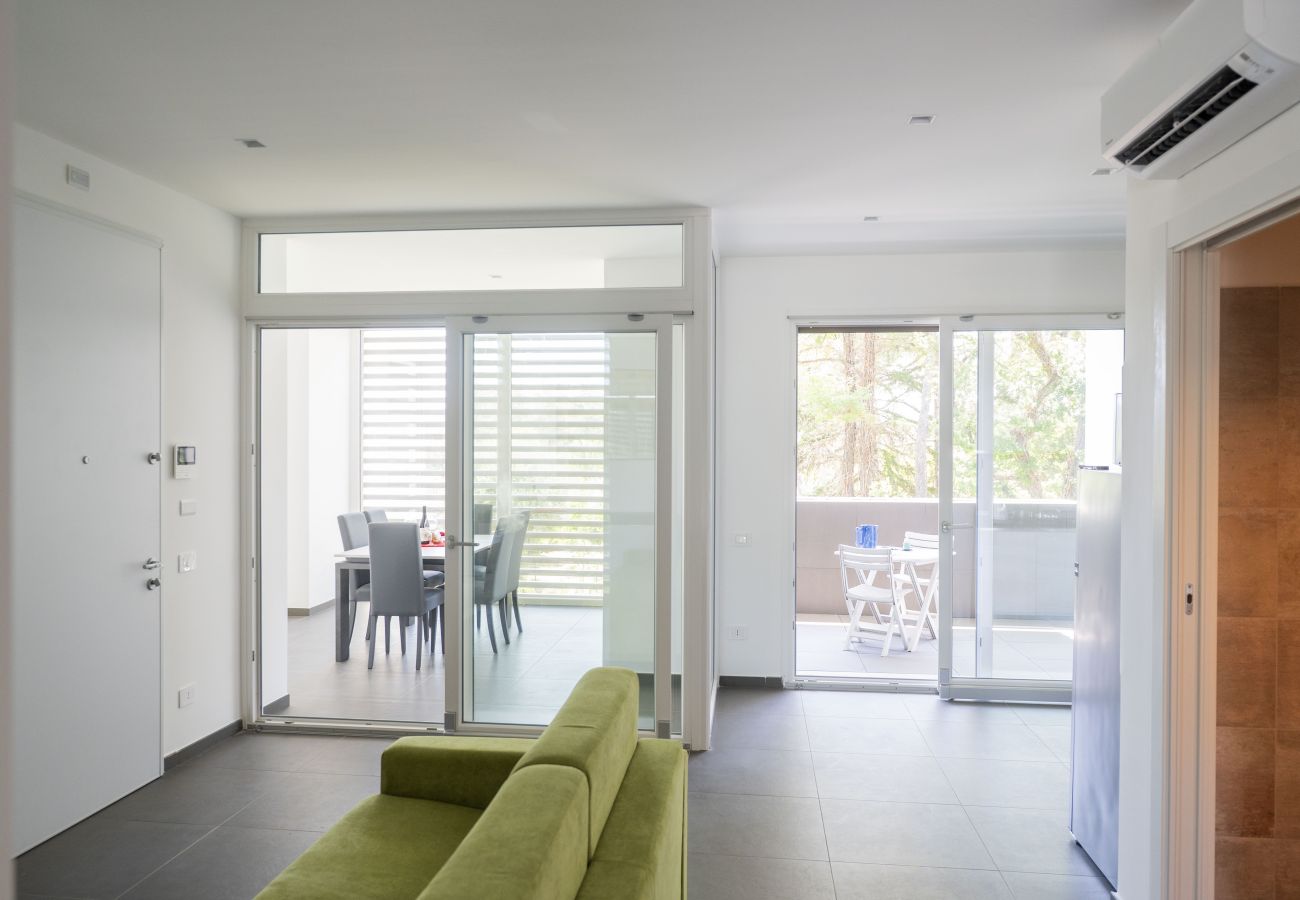 Apartment in Rome - Modern Family 2 BR Apartment in Residential Area