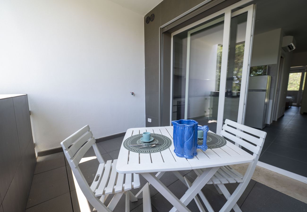Apartment in Rome - Modern Family 2 BR Apartment in Residential Area