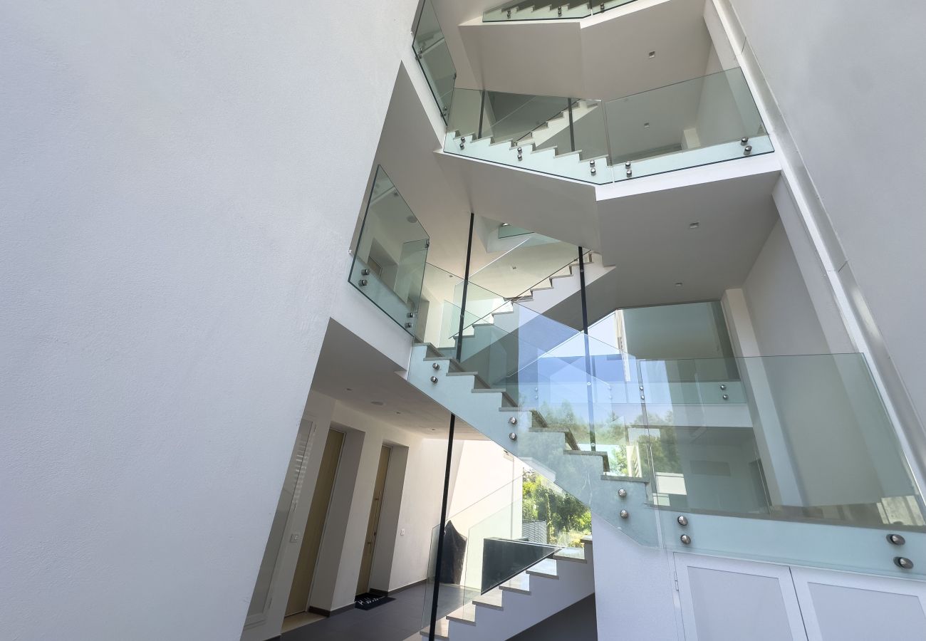 Apartment in Rome - Modern Family 2 BR Apartment in Residential Area