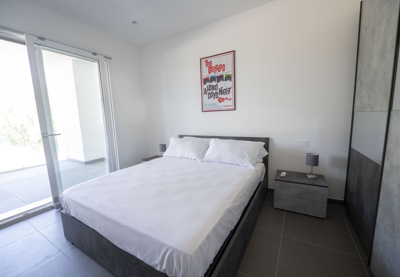 Apartment in Rome - Modern Family 2 BR Apartment in Residential Area