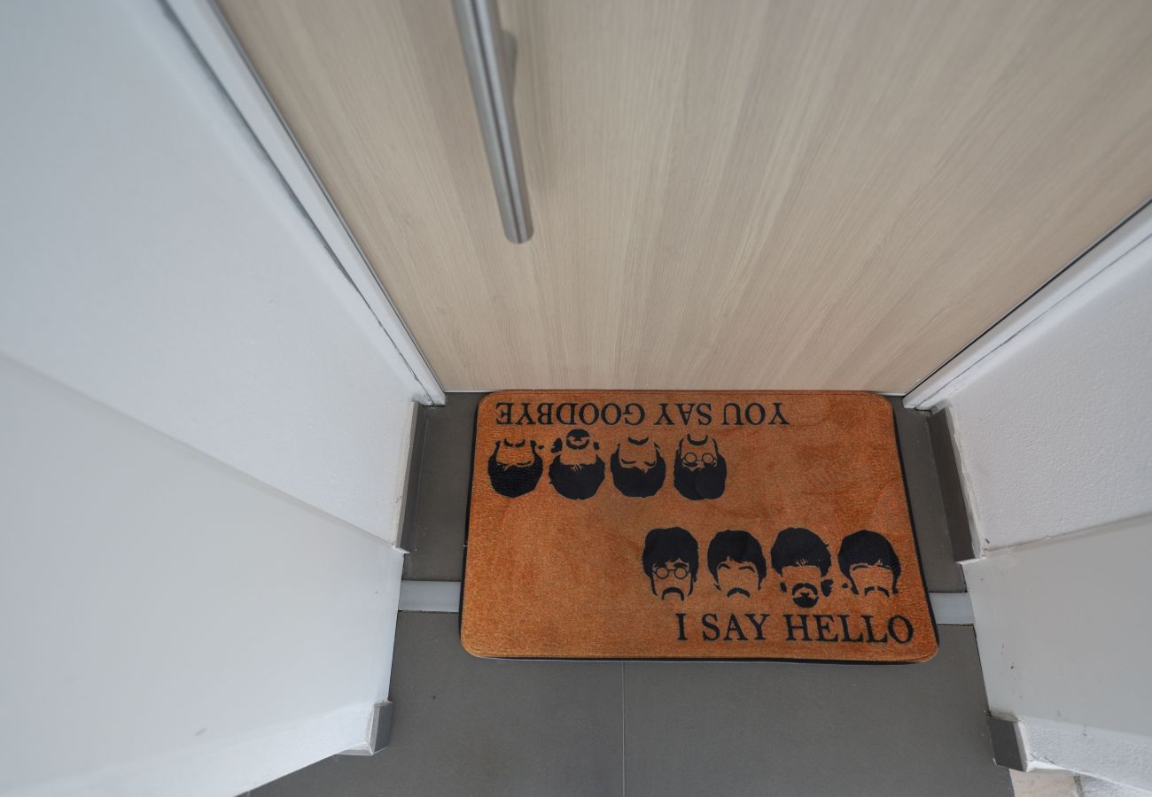 Apartment in Rome - Modern Family 2 BR Apartment in Residential Area