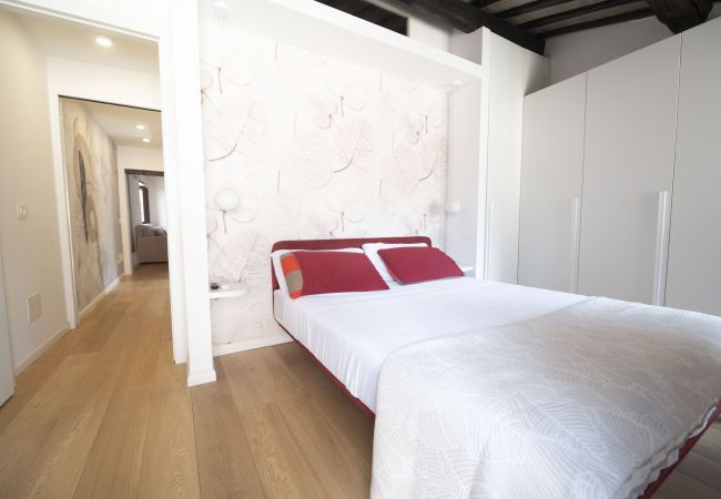 Apartment in Roma - Roman Dream in Campo de Fiori Apartment in Roma - Roman Dream in Campo de Fiori