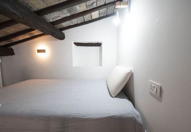 Apartment in Roma - Roman Dream in Campo de Fiori Apartment in Roma - Roman Dream in Campo de Fiori