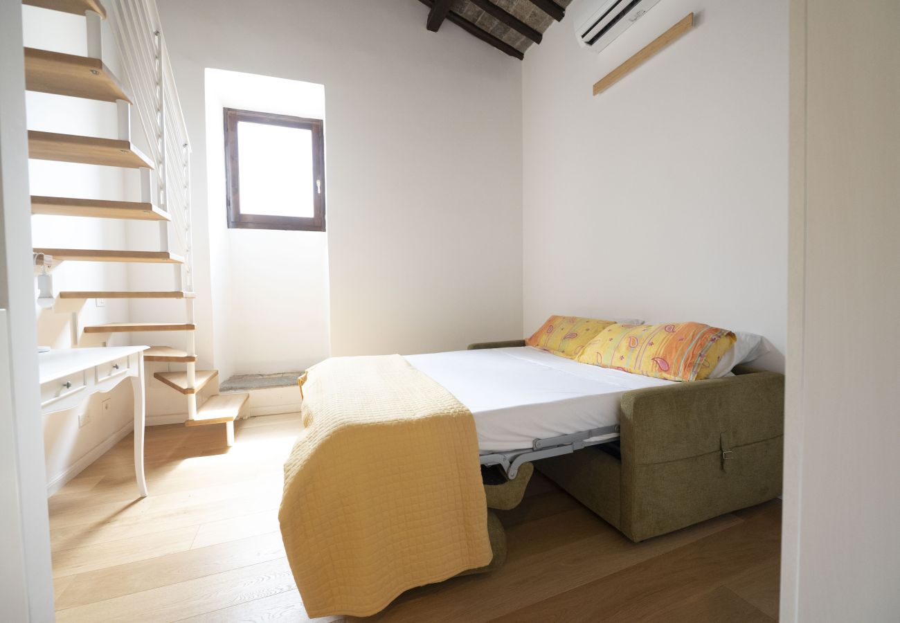 Apartment in Rome - Roman Dream in Campo de Fiori