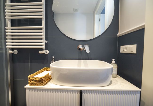 Apartment in Roma - Roman Terrace & Soul in Peaceful Area Apartment in Roma - Roman Terrace & Soul in Peaceful Area