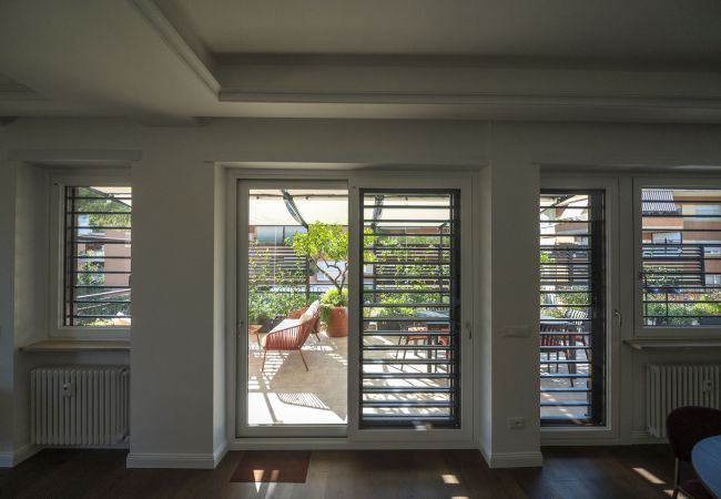 Apartment in Roma - Roman Terrace & Soul in Peaceful Area Apartment in Roma - Roman Terrace & Soul in Peaceful Area