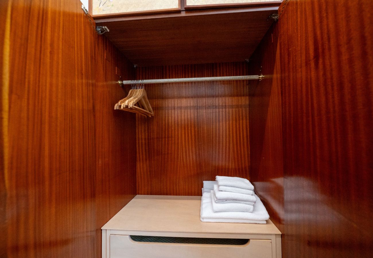 Apartment in Rome - Ernesta 3BR Lovely Home by The Spanish Steps