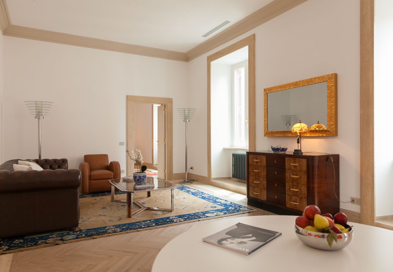 Apartment in Rome - Elegant 2BR Retreat steps from Via Veneto